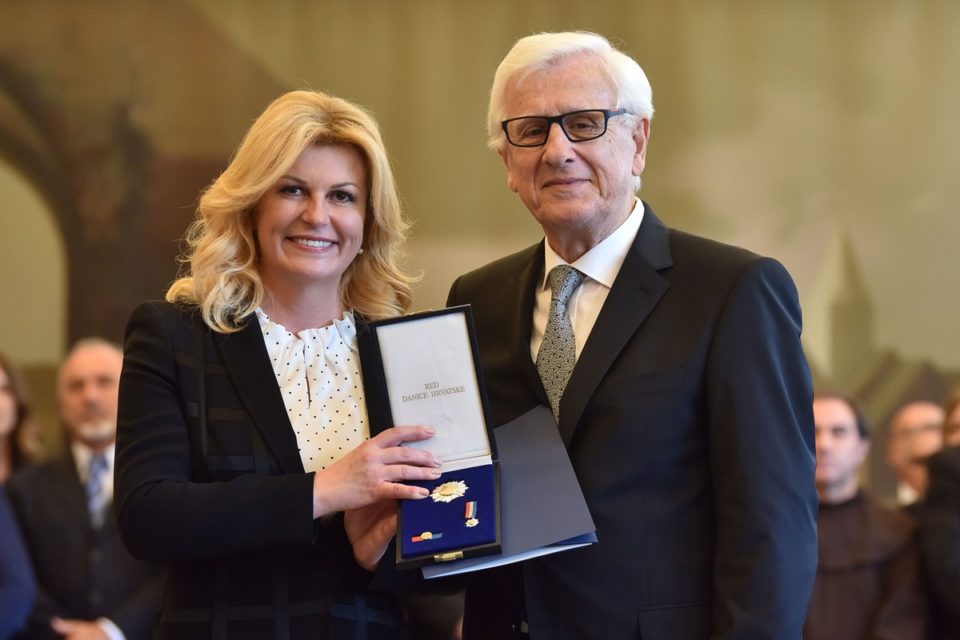 Predsjednica odlikovala Stijepa Butijera Redom Danice hrvatske s likom Marka Marulića