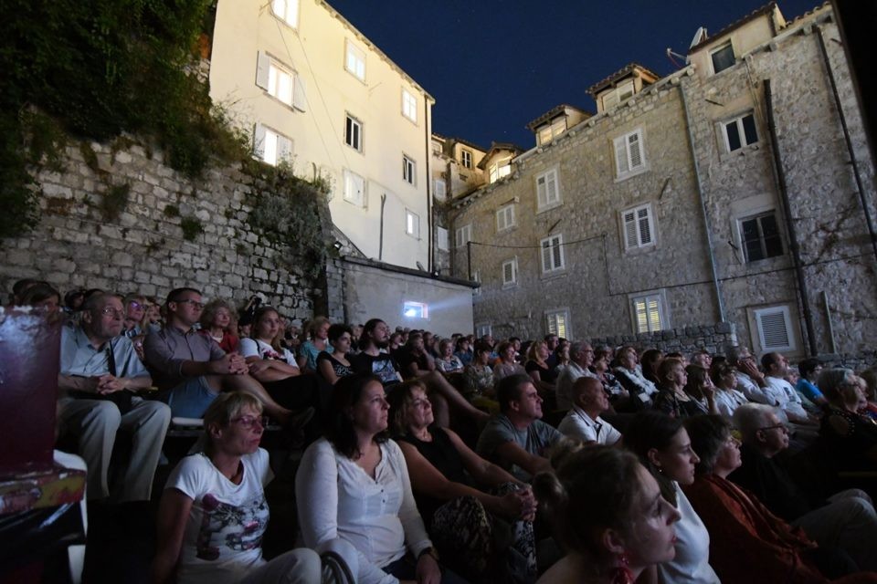 UZ 70. OBLJETNICU DLJI Premijerno prikazan film o 'festivalu koji je srastao s Dubrovnikom'