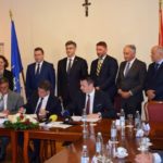 PLENKOVIĆ SA SURADNICIMA NA KORČULI Potpisani ugovori za rekonstrukciju Puntina i izgradnju terminala u Veloj Luci 2 plenkovic korcula 2