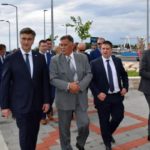 PLENKOVIĆ SA SURADNICIMA NA KORČULI Potpisani ugovori za rekonstrukciju Puntina i izgradnju terminala u Veloj Luci 5 plenkovic korcula 5