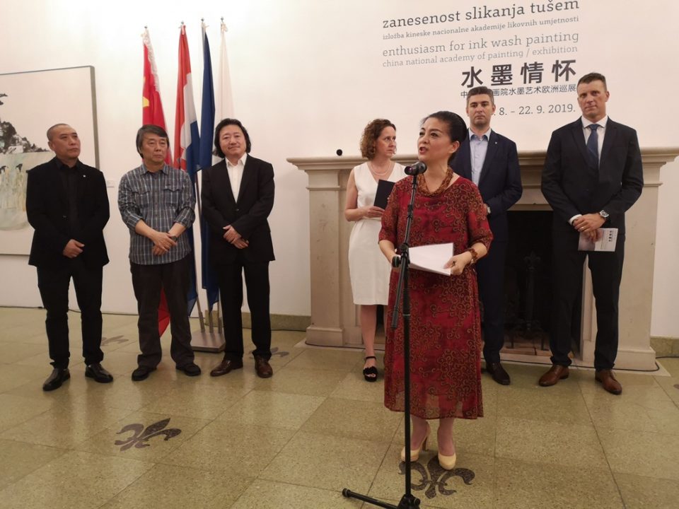 'ZANESENOST SLIKANJA TUŠEM' Izložba koja potvrđuje dobre odnose Hrvatske i Kine