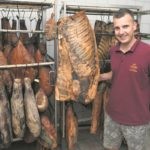 006 20190801konoba knez