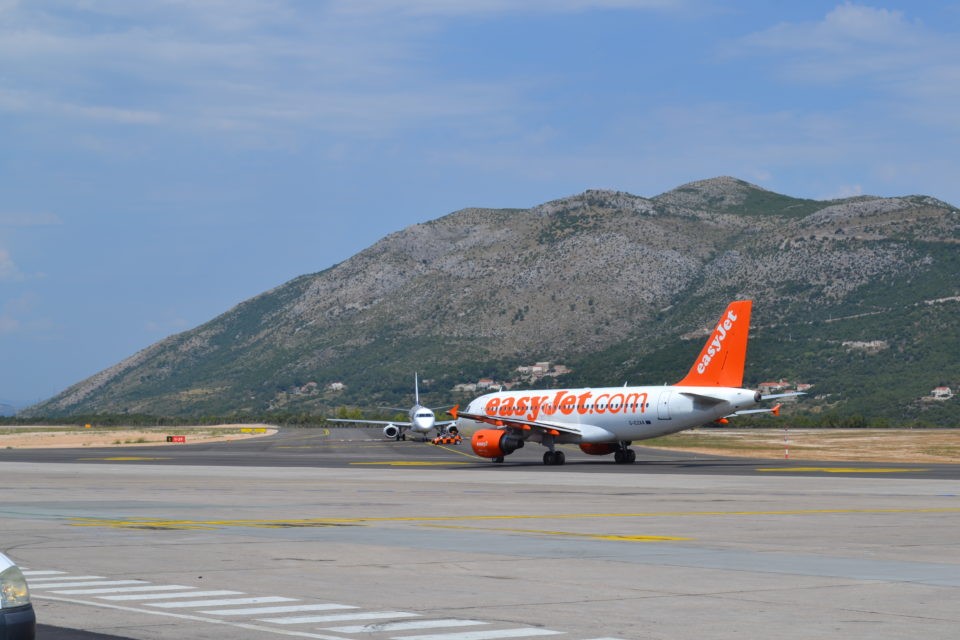 ZBOG FINANCIJSKIH PROBLEMA EasyJet iz prodaje povukao tri linije za Dubrovnik