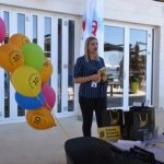 Womans Bank Walk Druzenje Uvala 21