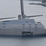 sailing yaht A020