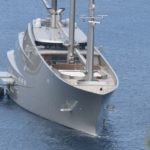 sailing yaht A044