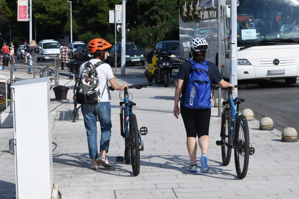 'LIKE NA BIKE' U preventivnom programu policije o biciklistima sudjelovalo 700 učenika