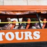 spica turisti pile autobus011