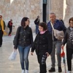 ĐIR IZMEĐU KIŠNIH KAPI Oblaci nad punim Stradunom 13 Stradun spica 19
