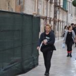 ĐIR IZMEĐU KIŠNIH KAPI Oblaci nad punim Stradunom 17 Stradun spica 30