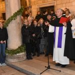 paljenje svijeće i rasvjete Zimski 7