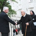 U Klarisi upriličen tradicionalni biskupov božićni tratamenat 6 biskup domjenak020