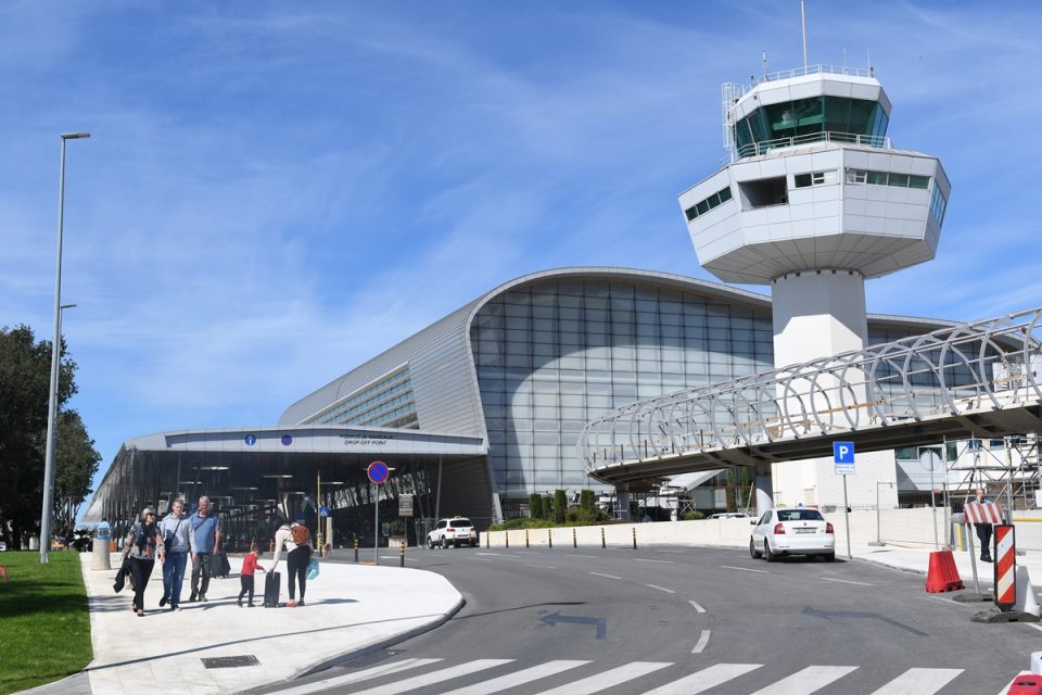 Zračna luka u srpnju sa skoro pola milijuna putnika manje nego 2019.