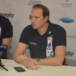 Jug Olympiacos press 1