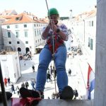 NI MI NISMO ODOLJELI Brojni Dubrovčani spustili se niz Lužu pod budnim okom HGSS-ovaca 3 hgss luza spustanje 3