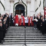 ŽIVIO SVETI VLAHO! Otvorena je 1048. Festa 40 kandelora47