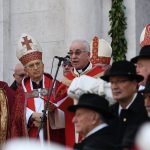 ŽIVIO SVETI VLAHO! Otvorena je 1048. Festa 49 kandelora59