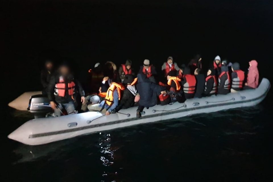 U EGEJSKOM MORU Dubrovački policajci spasili 36 migranata