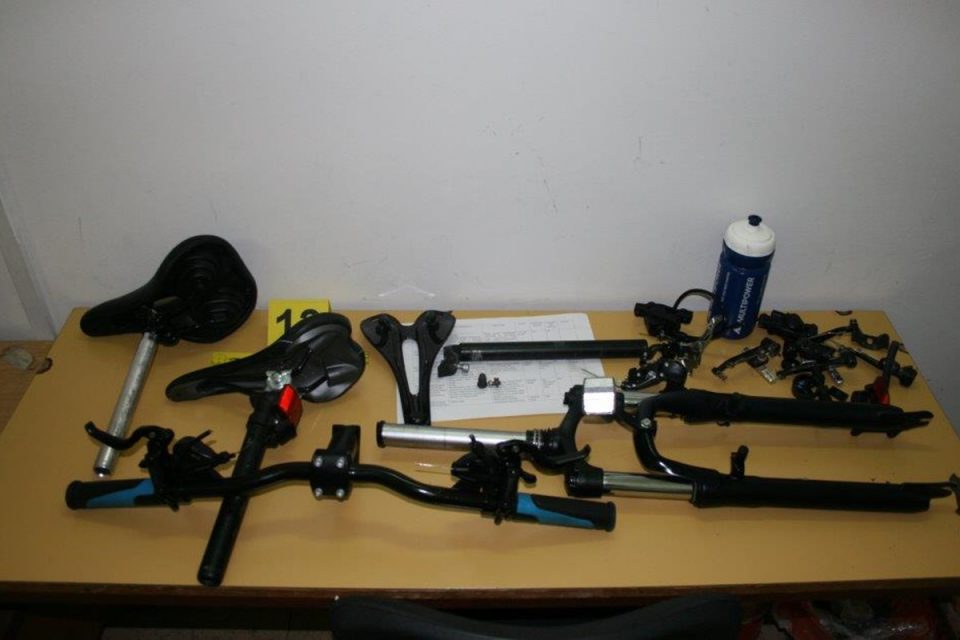 policija kradja bicikle 1
