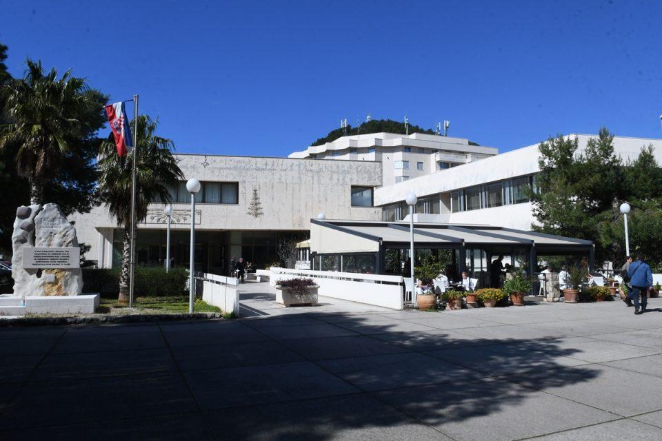 Dubrovačkoj bolnici Vlada osigurala 28 milijuna za otplatu duga