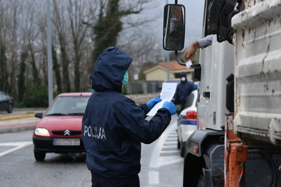 mup policija punktovi blokada dubac05