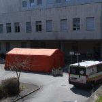 narancasti sator bolnica testiranje04