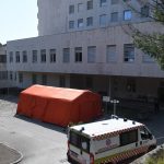 narancasti sator bolnica testiranje06