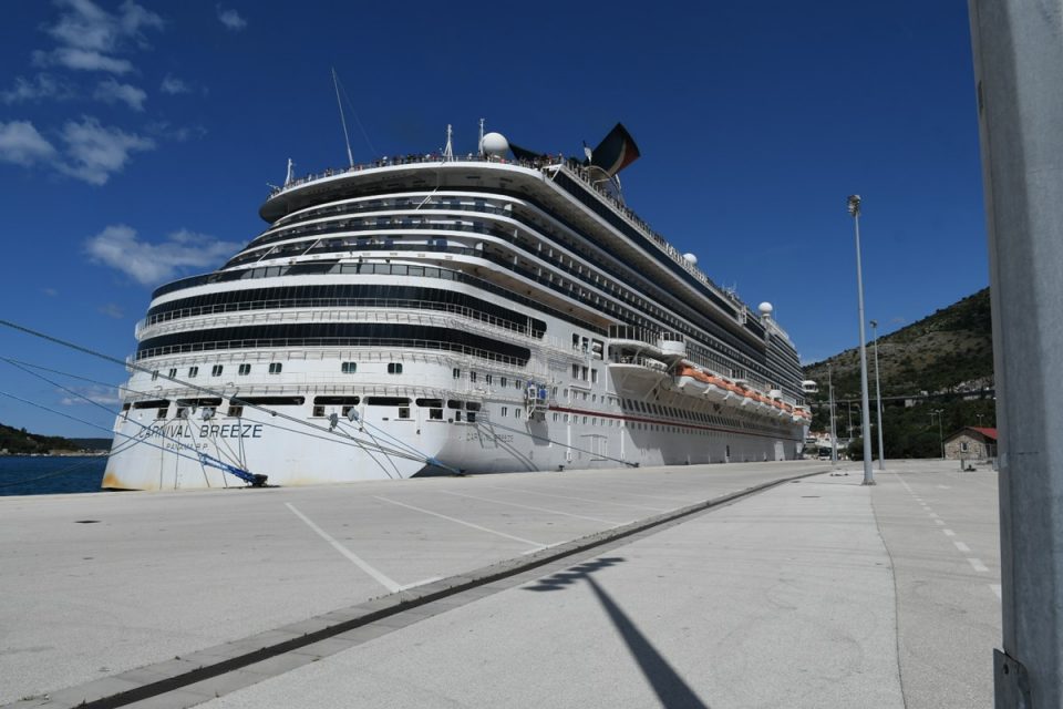 Carnival Breeze Luka Gruz 8