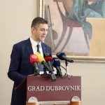 lapadska obala ugovor 13