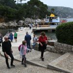 lokrum prvi brod korona 8