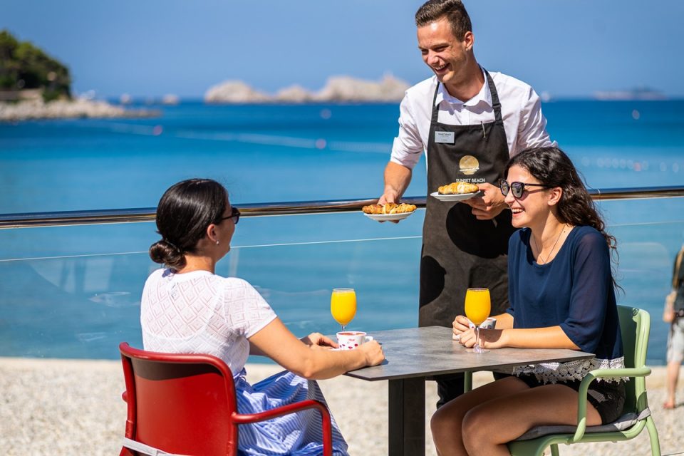 sunset beach promo naslovna