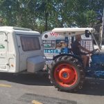 turisti traktor1