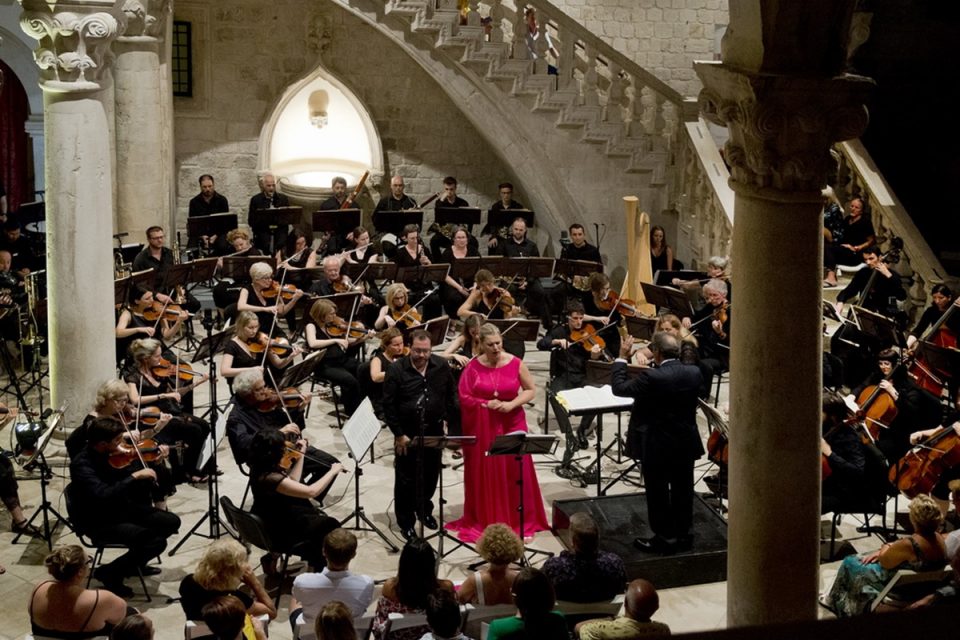 'TINO PATTIERA' Projekcija 'Verdi Gala' koncerta u ljetnom kinu Jadran
