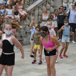flash mob 3v 2