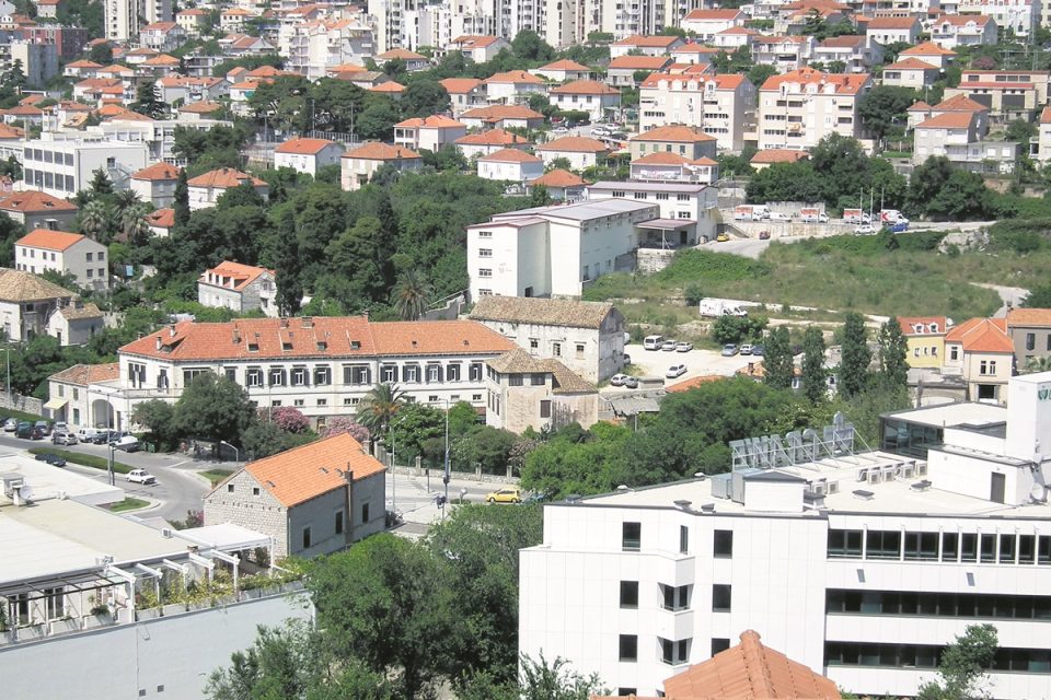Lovorko Milošević prodaje ljetnikovac unutar kompleksa Radeljevića