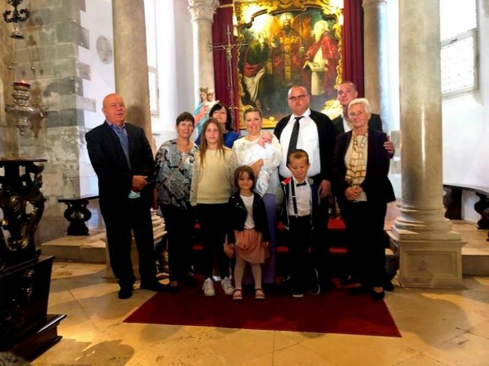 MALI JOSIP Kršteno peto dijete u obitelji Bilić iz Korčule