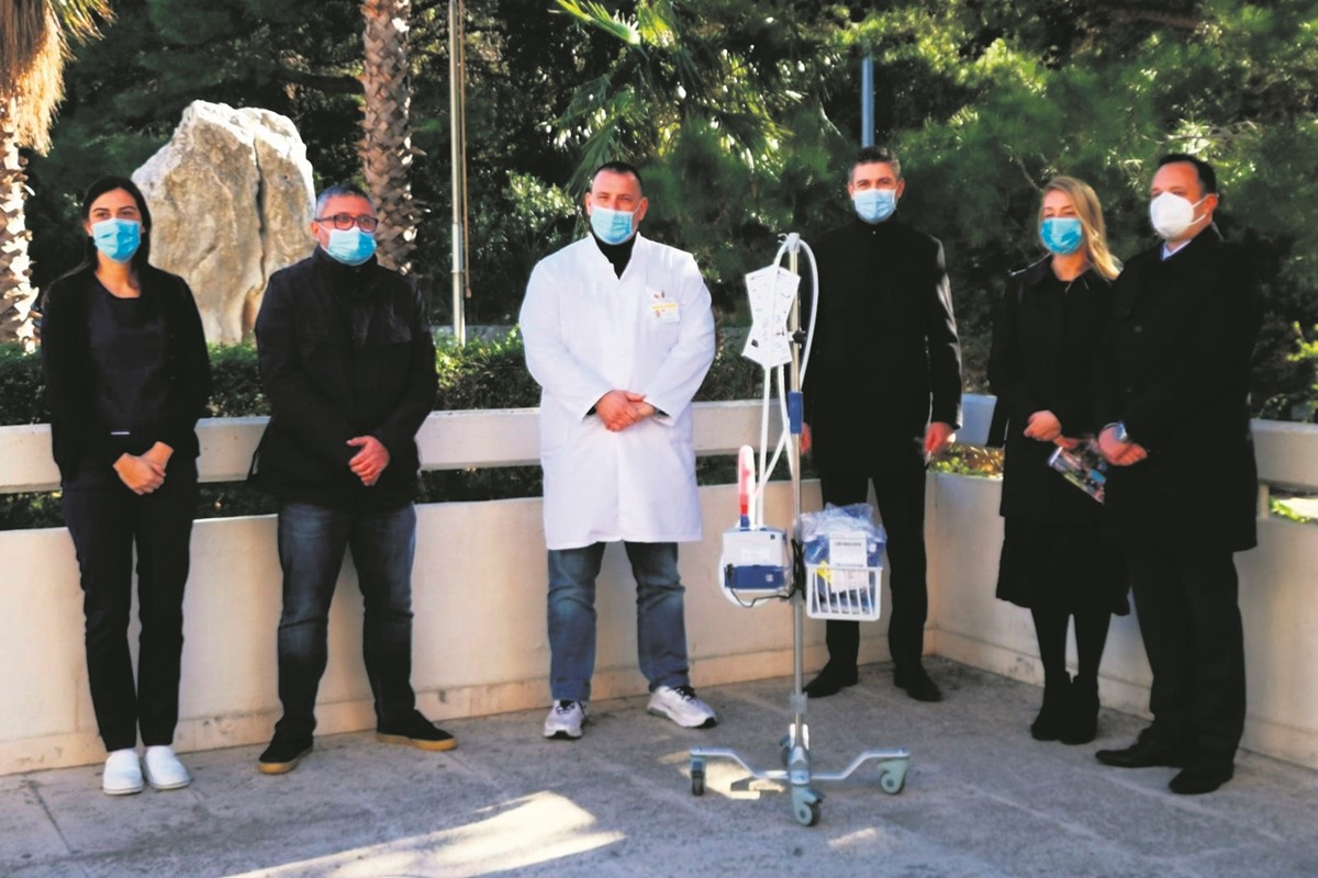 Donacija bolnici 30 11 20 1