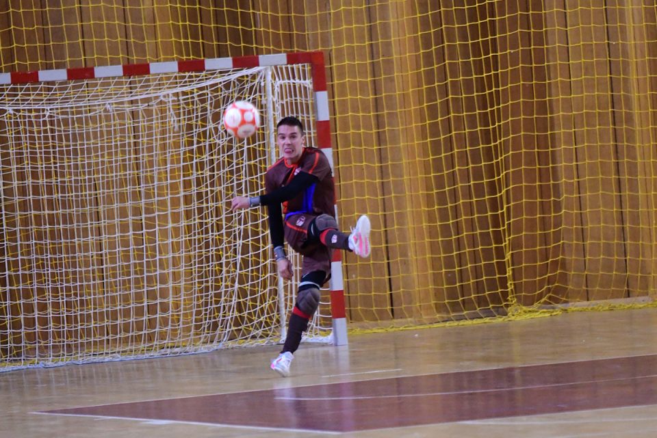 REMI U GOSPINOM POLJU Crveno-plavi nisu uspjeli savladati zagrebački Futsal Dinamo