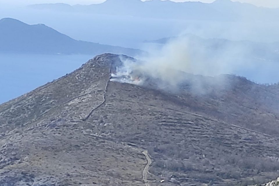 mociljska spilja pozar