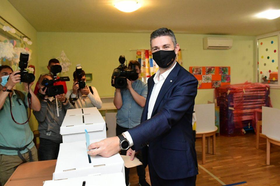 Franković glasao i pozvao Dubrovčane da obave svoju građansku dužnost