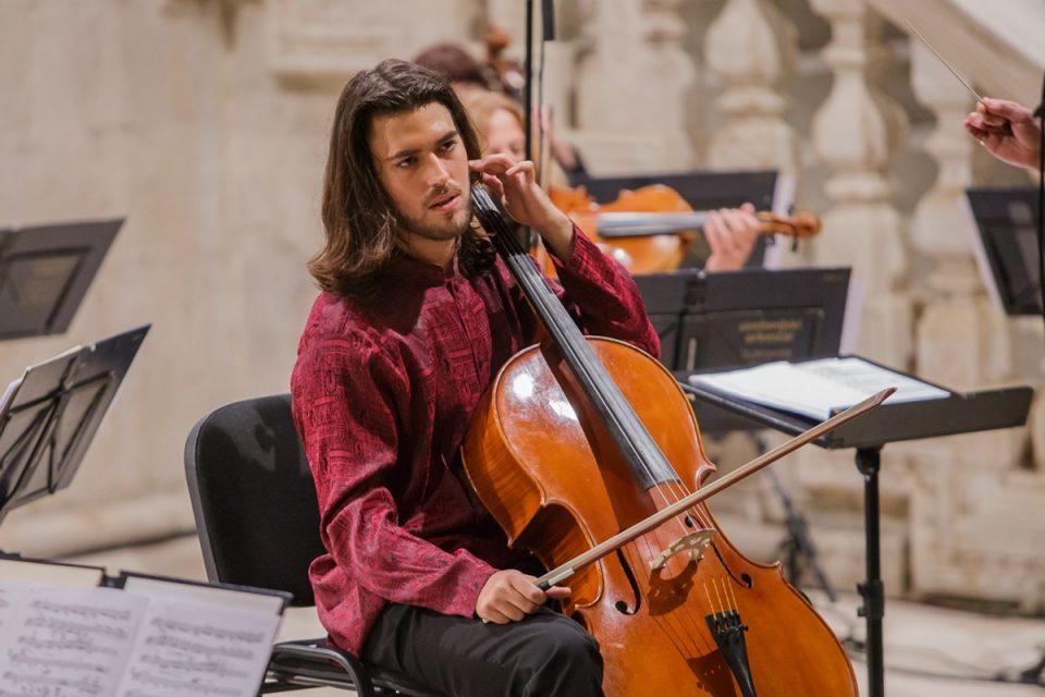 DSO, Marc Tardue i cellist Vid Veljak nastupaju večeras ispred Dvora