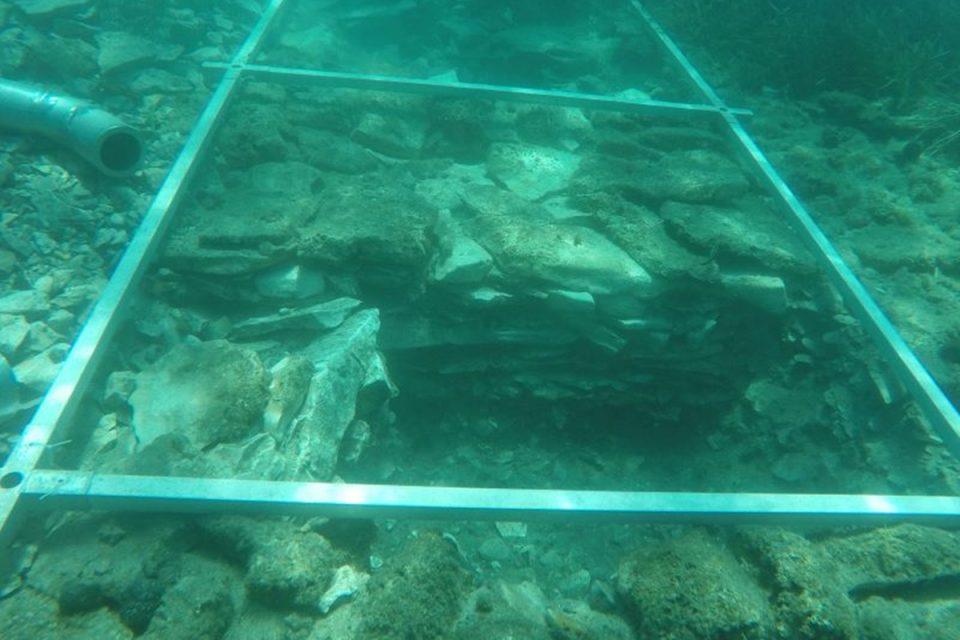 Otkriveni suhozidi u potopljenom neolitičkom naselju Soline na Korčuli