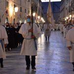 korosante tijelovo procesija 40