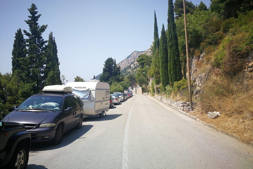 parking zlatni potok 1