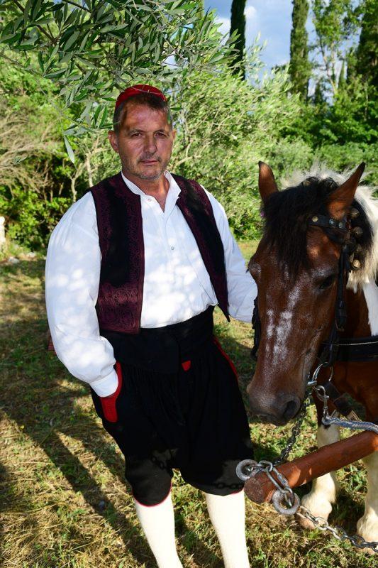 pridvorje antun konji068