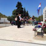 Kod spomen-obilježja na Osojniku odana počast poginulim braniteljima iz Ploča 5 osojnik ploce branitelji 120821 5