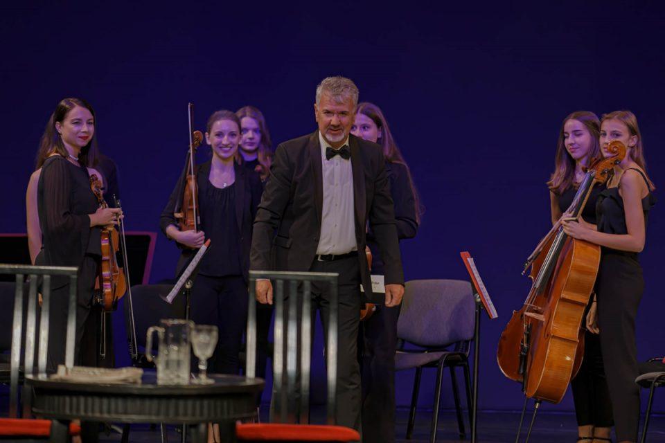 Orkestar Umjetničke škole s operom 'Cosi fan tutte' otvorio Amadeus Fest u Bjelovaru