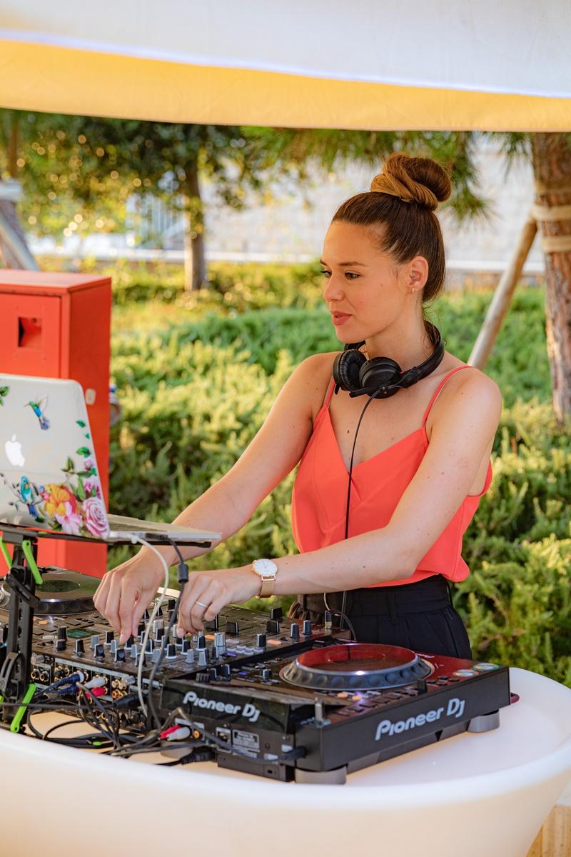 DJ Petra Ratkovic 06 photo by Boris Jovic Dubrovnik cq3a0745