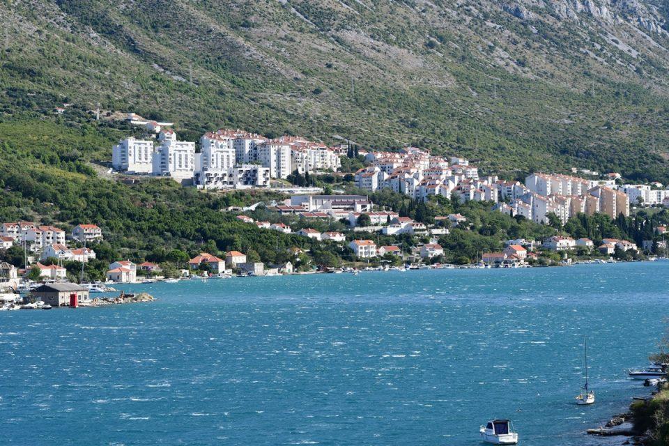 Za Dubrovnik izdano narančasto upozorenje, moguća olujna bura s orkanskim udarima