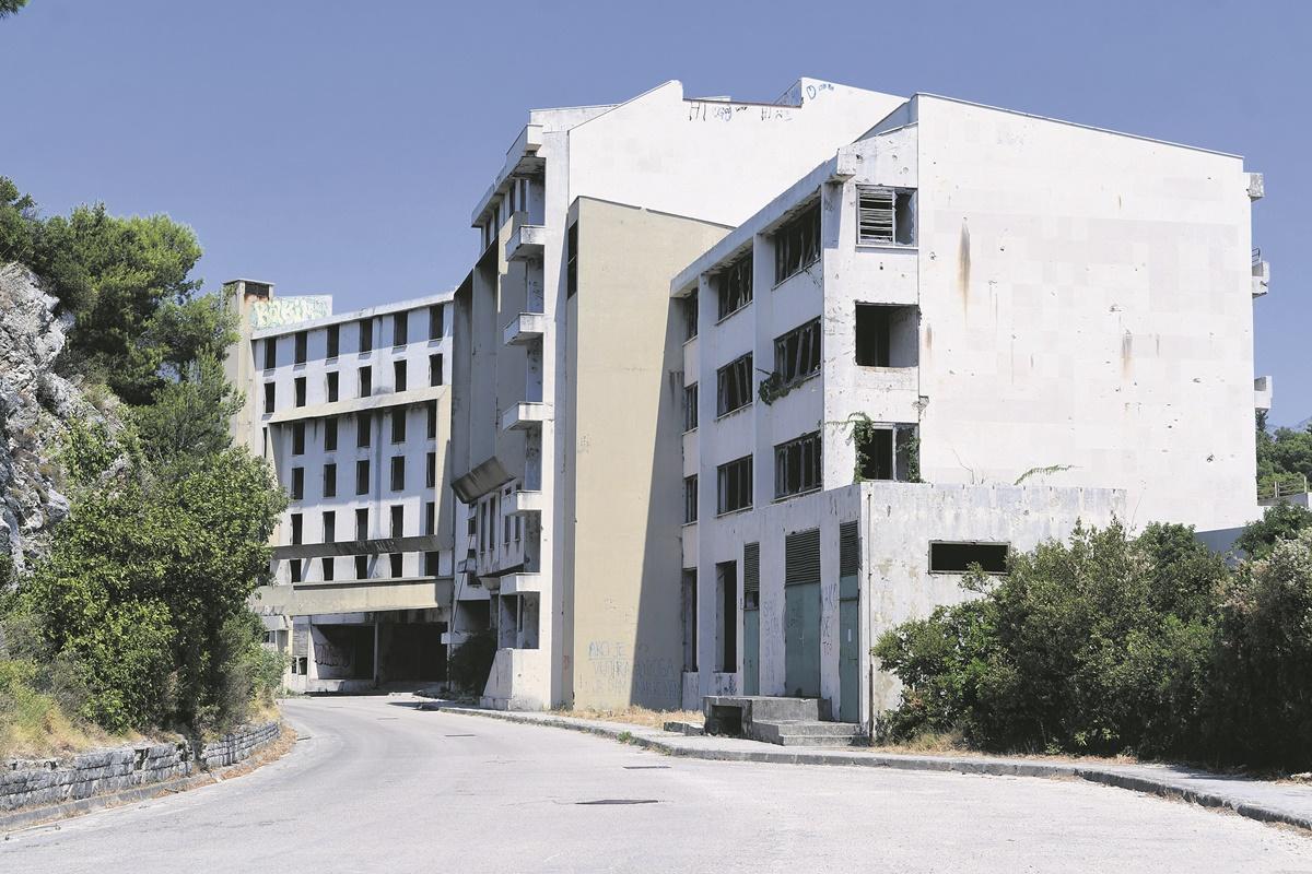 c KUPARI03